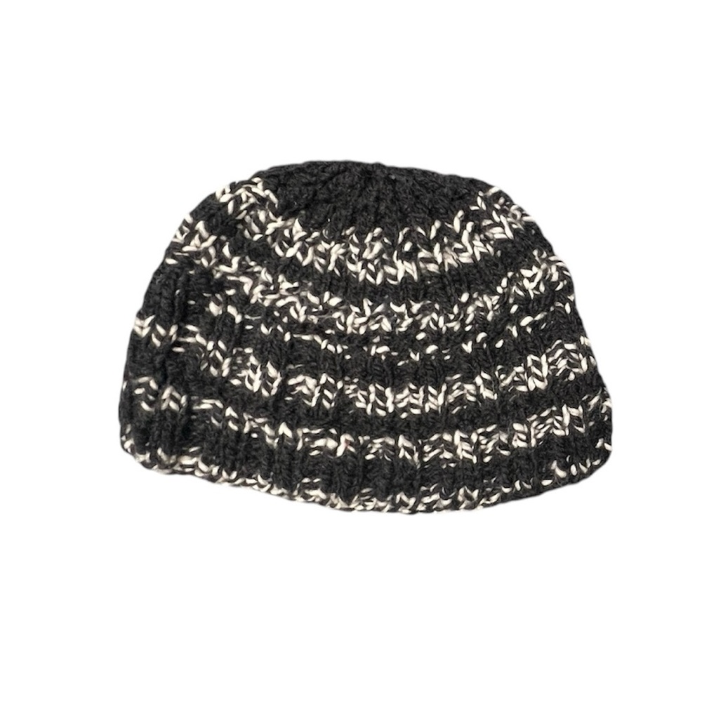 Vintage Knit Beanie Winter Hat - Woven Black & White